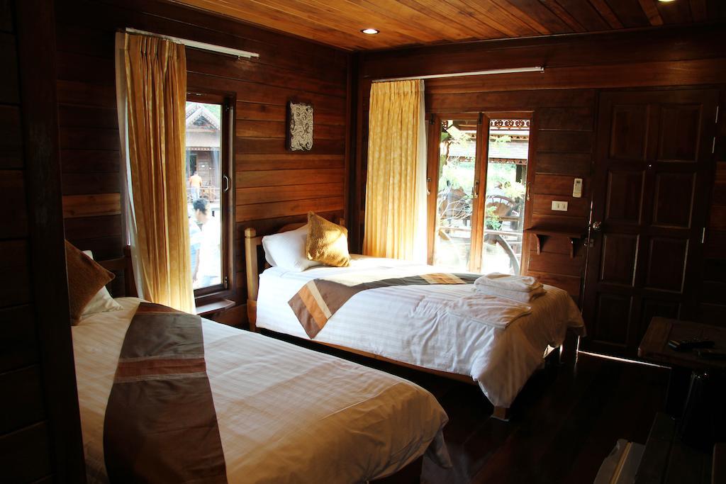 Burilamplai Resort Thung Yai Phòng bức ảnh