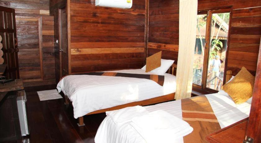 Burilamplai Resort Thung Yai Ngoại thất bức ảnh